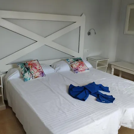 Apto 80 Dos Dormitorios Apartman