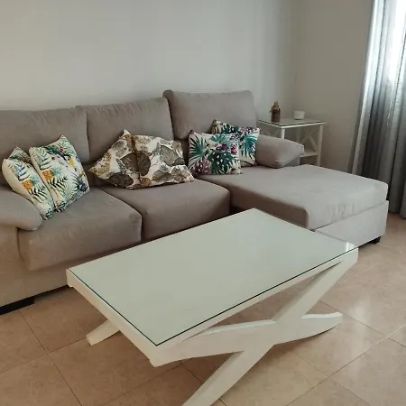 Apto 80 Dos Dormitorios Apartman